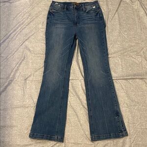 Judy Blue Flare Jeans in Classic Blue Juniors Sz 15/32 Ankle Slit Stretch